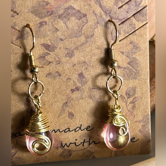 Blushing Rose 3 row Necklace & Earrings - Picture 9 of 11